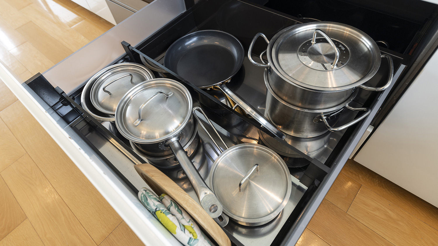 FACILITIES / 調理器具